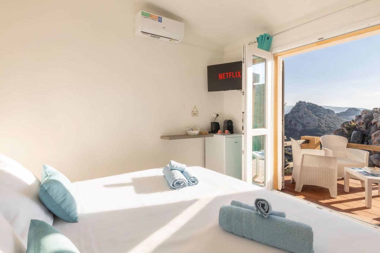 Villa Esmeralda - Free Wifi - With Swimming Pool Costa Paradiso Esterno foto