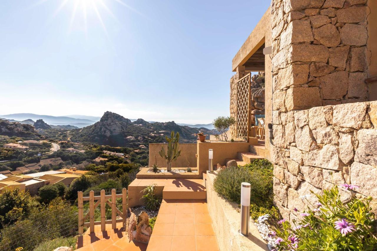 Villa Esmeralda - Free Wifi - With Swimming Pool Costa Paradiso Esterno foto