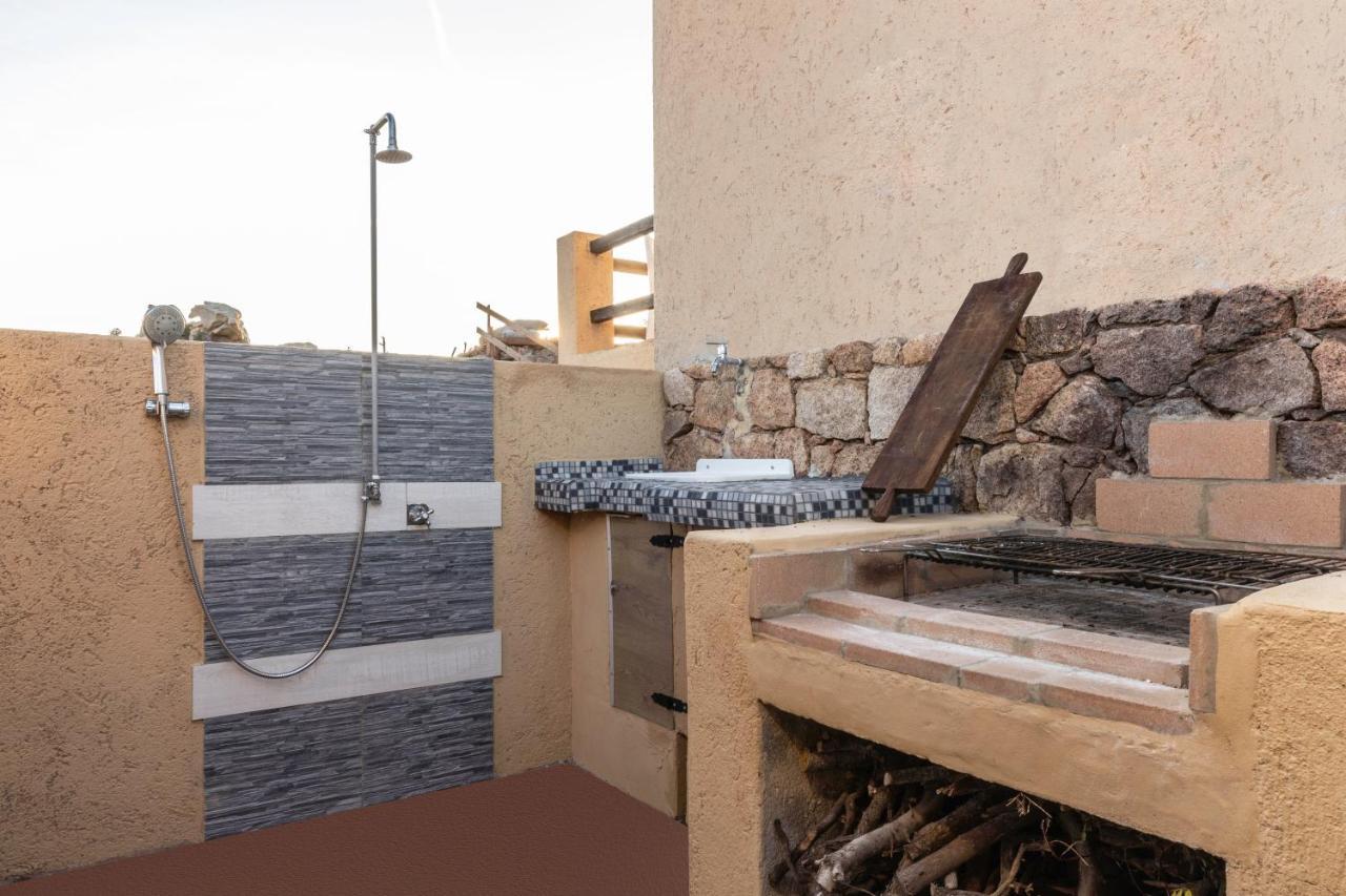 Villa Esmeralda - Free Wifi - With Swimming Pool Costa Paradiso Esterno foto