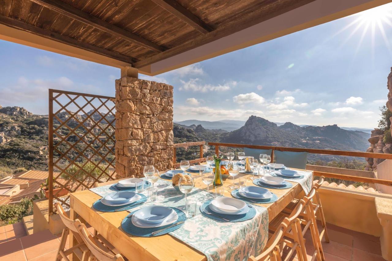 Villa Esmeralda - Free Wifi - With Swimming Pool Costa Paradiso Esterno foto