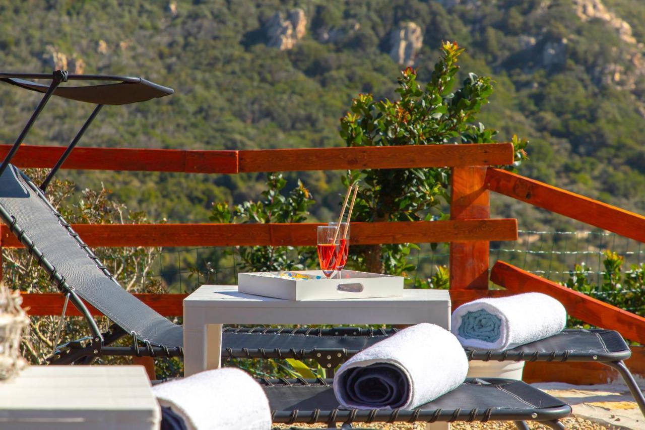 Villa Esmeralda - Free Wifi - With Swimming Pool Costa Paradiso Esterno foto