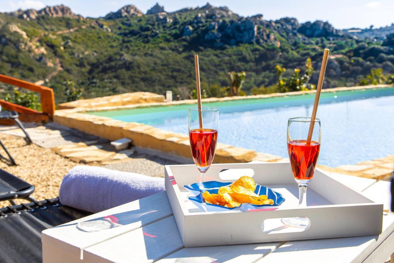 Villa Esmeralda - Free Wifi - With Swimming Pool Costa Paradiso Esterno foto