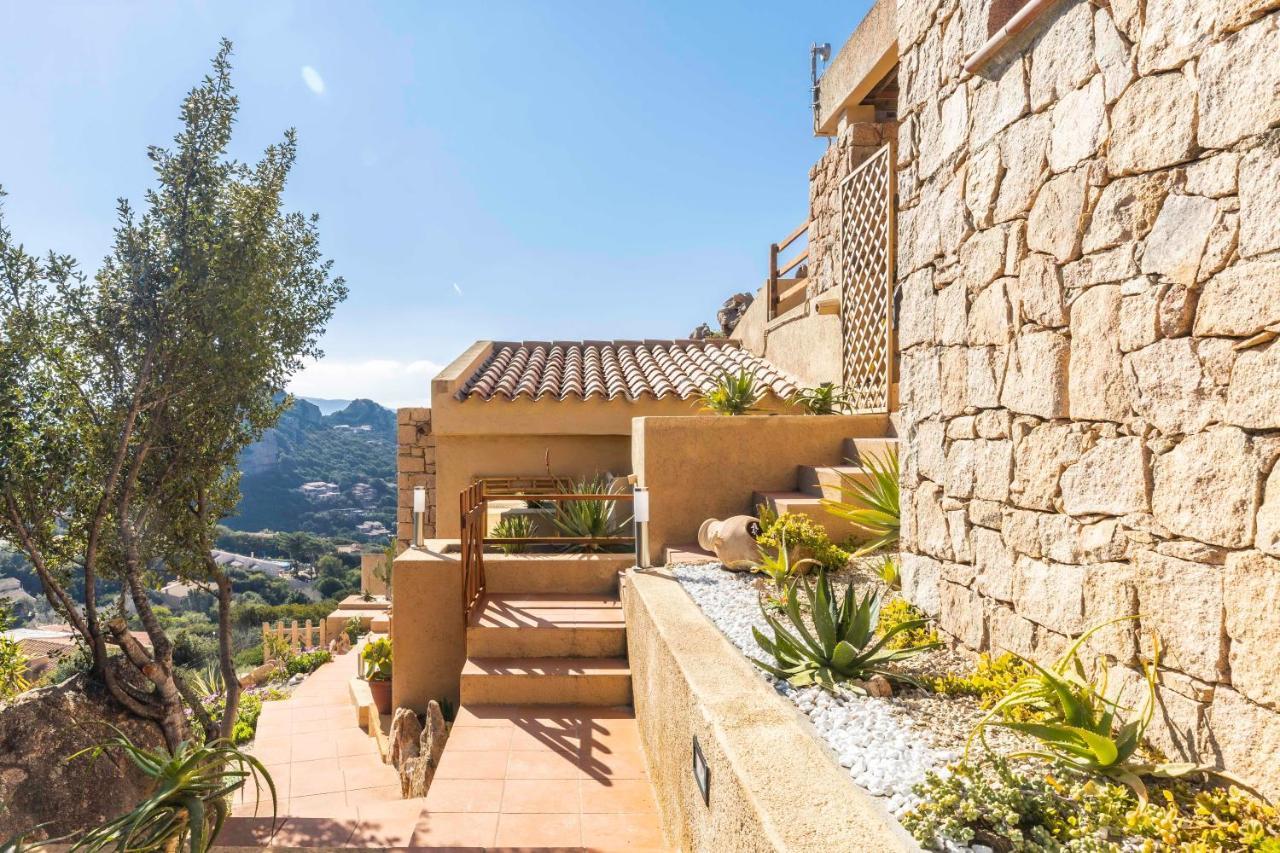 Villa Esmeralda - Free Wifi - With Swimming Pool Costa Paradiso Esterno foto